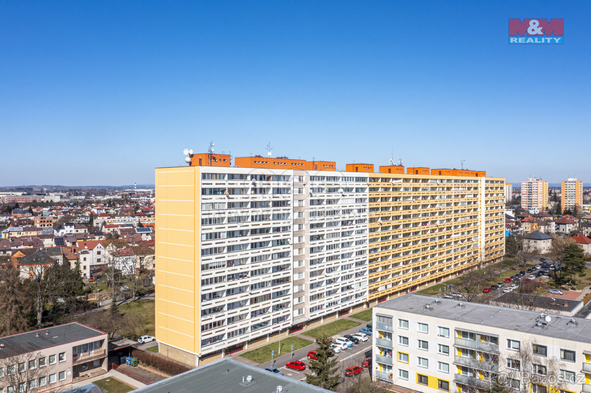 Pronájem bytu 3+kk, 75 m², Hradec Králové, ul. Hrubínova