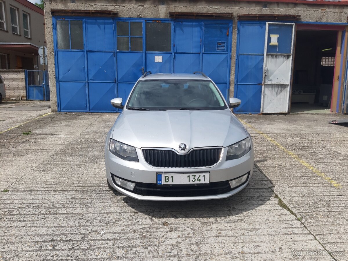 Skoda Octavia Combi 1.6Tdi Ambition 4x4