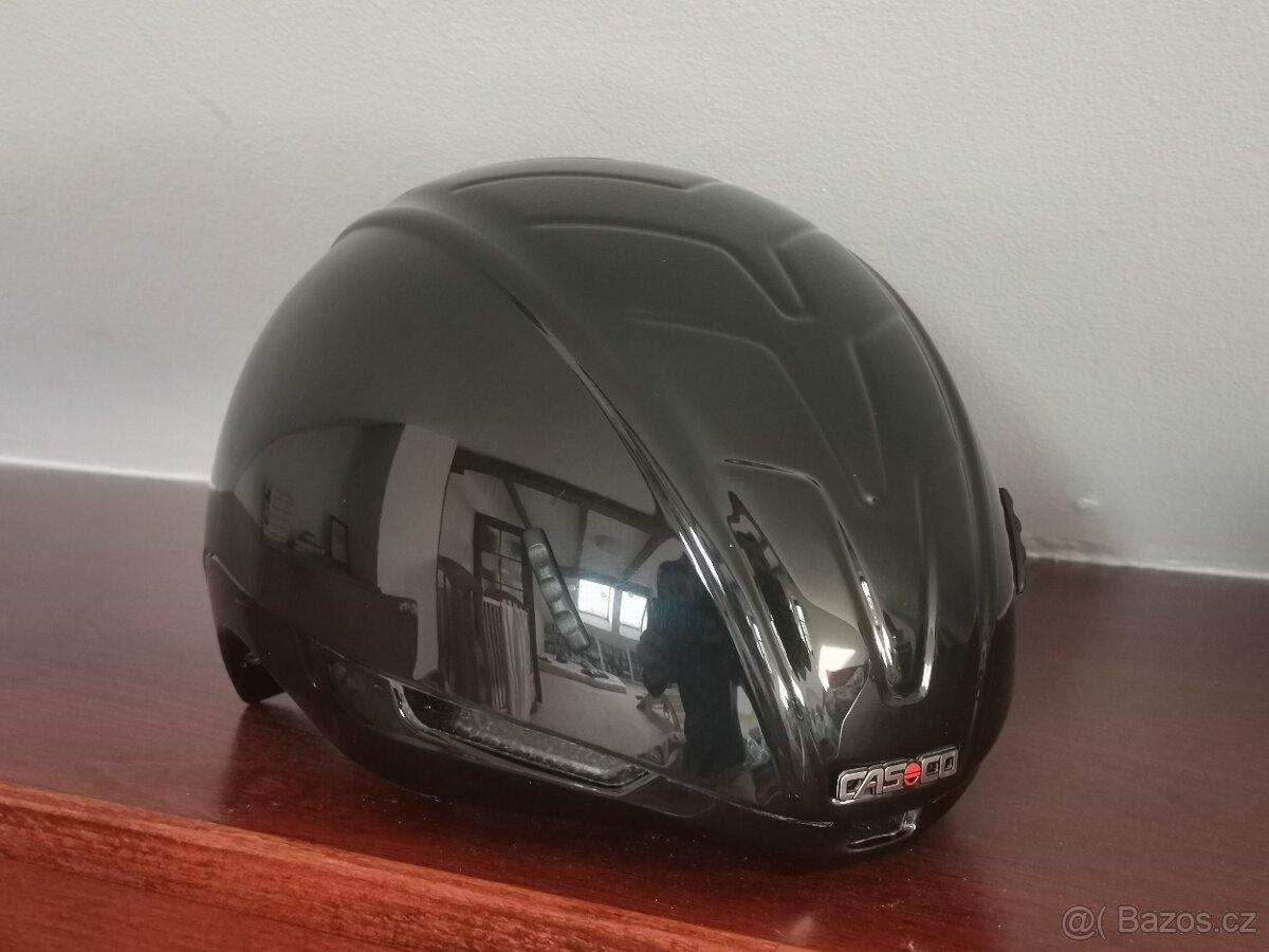 Helma Casco vel. M a L