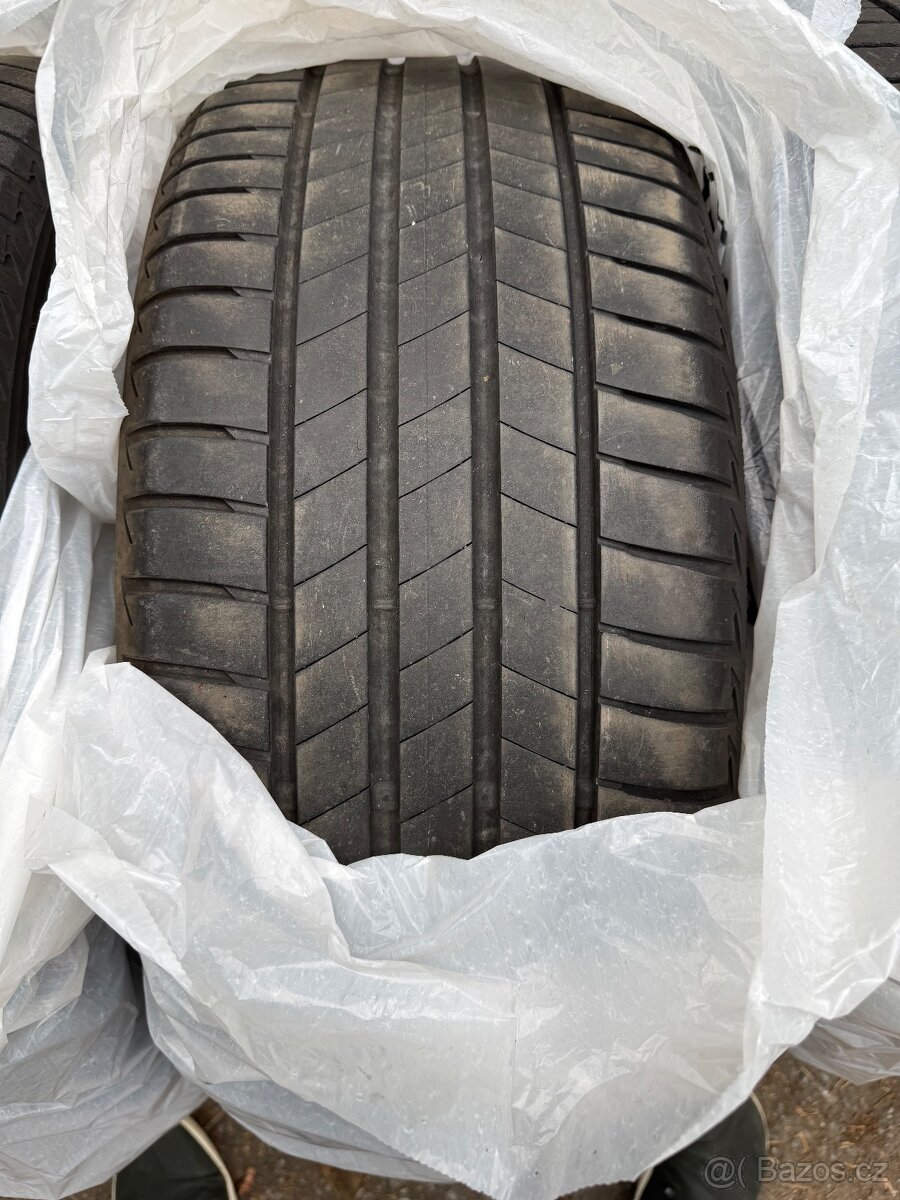 BRIDGESTONE TURANZA T005 245/40R19 94W SLT