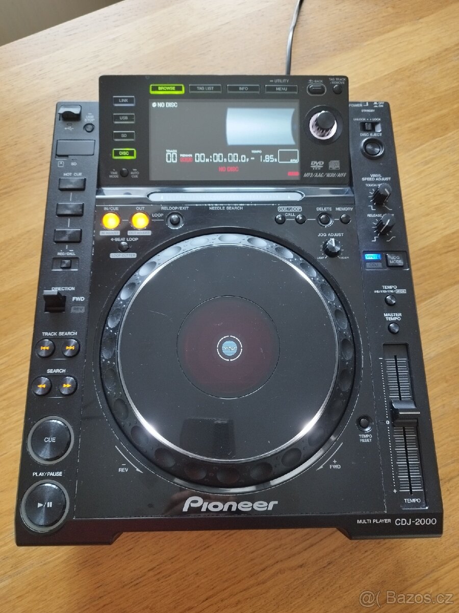 Pioneer CDJ 2000 po kompletním repasu