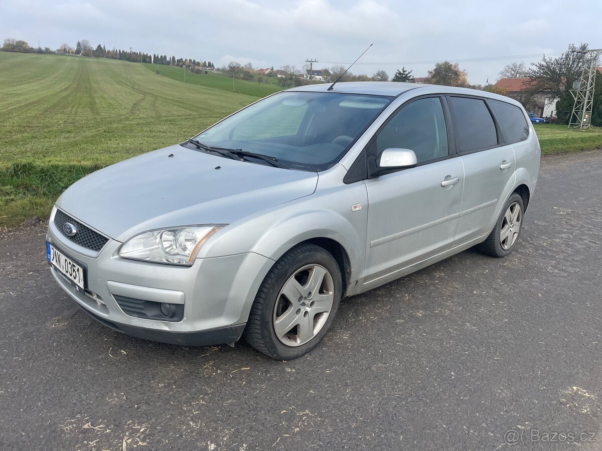 Ford Focus 1.6  benzin