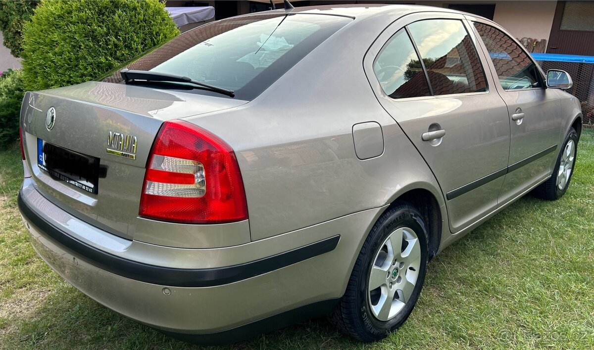 Škoda Octavia 2 benzín 1.6/75kw