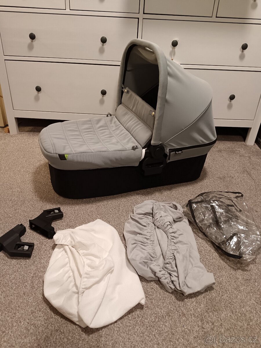 Hluboká korba Baby Jogger Deluxe