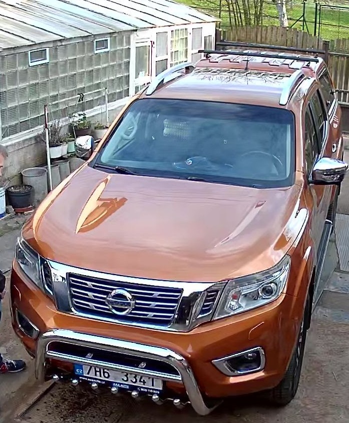 Nissan Navara D23