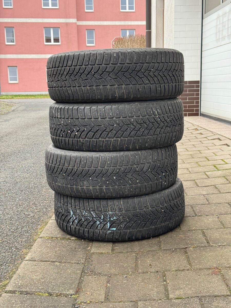 Zimní 215/60 R16 99H Pneumant Winter M/S