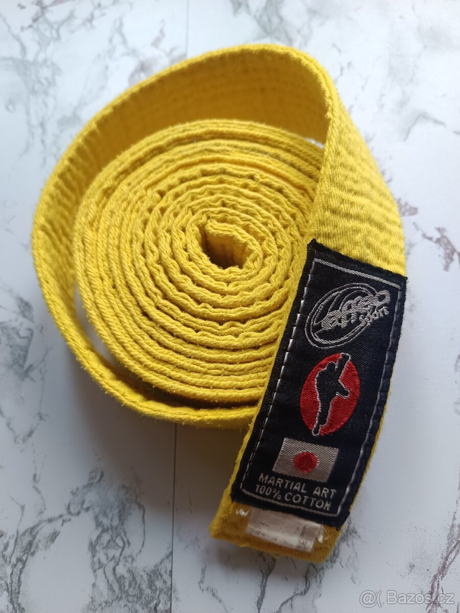 Žlutý pásek do karate a do juda