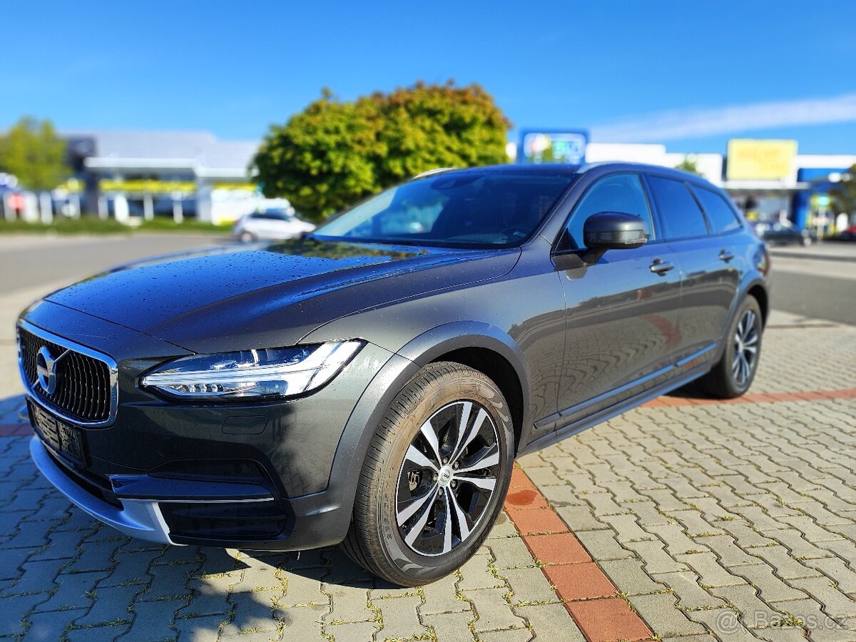 Volvo V90, Cross Country 2.0 diesel,1.majitel,servis,DPH