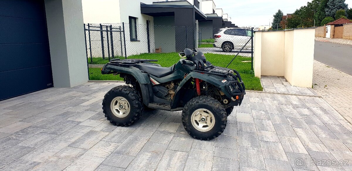 Can-Am Outlander 800 XT