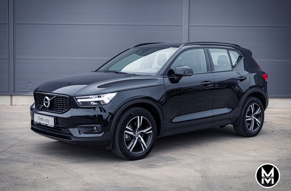 VOLVO XC40 145kW B4 R-DESIGN • FULL LED • NAVI • FULL ASSIST