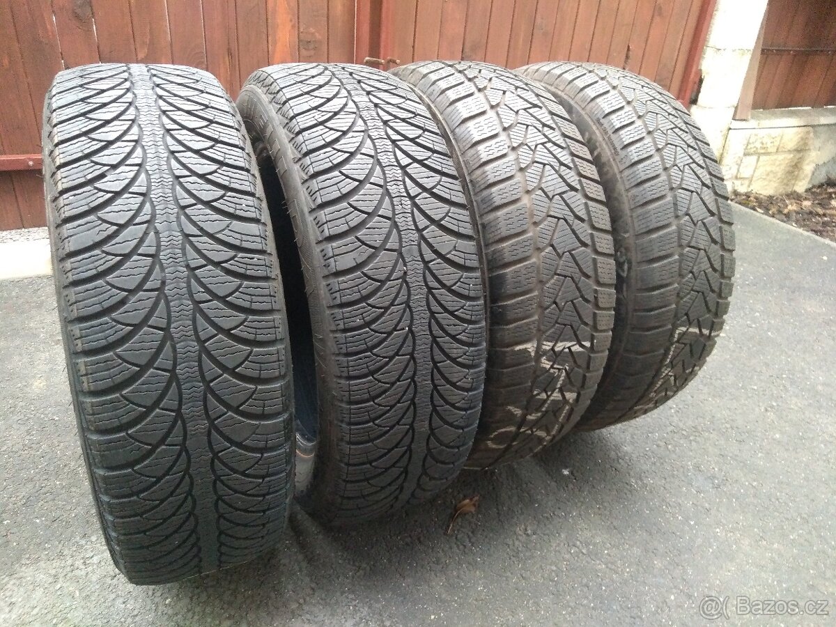 Prodám zimní gumy Uniroyal +Fulda 185/60 R15 DOT 1123