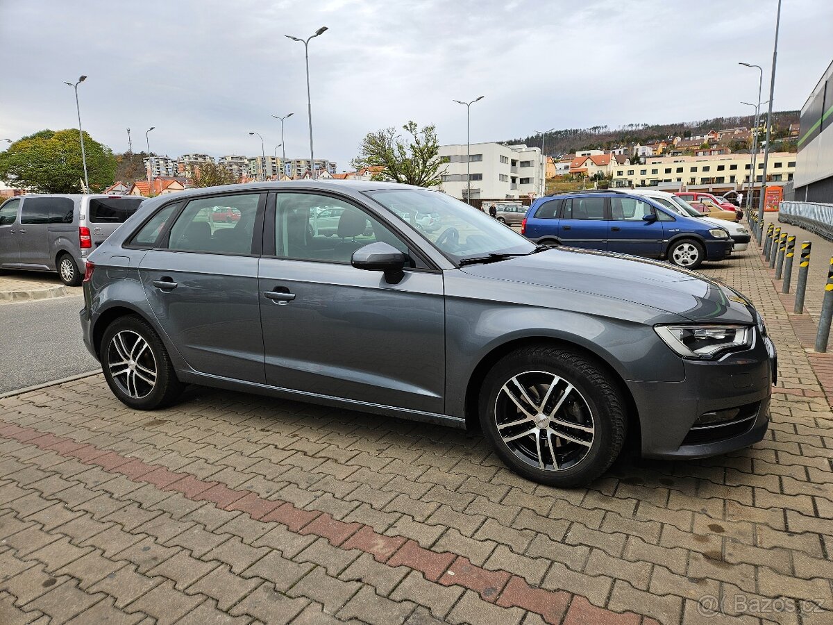 Audi A3, 1.6 TDi,ČR,Bixen,AC