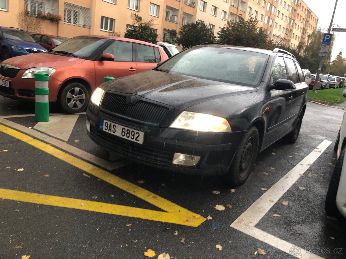 Škoda Octavia combi II 2.0 TDI 103 kW DSG Elegance