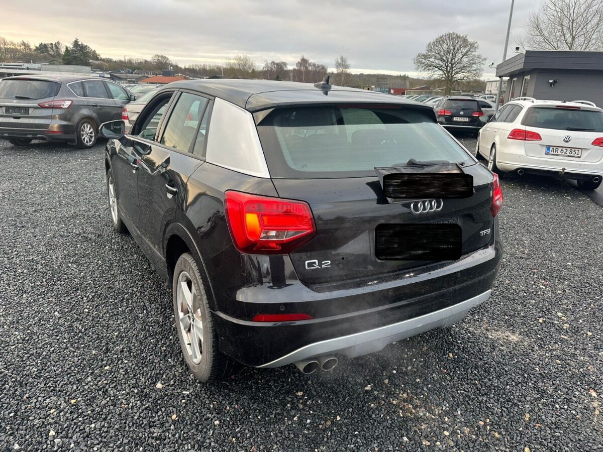 Audi Q2 Sport 1.4 TFSI 150PS AL Klim PDC 11/17