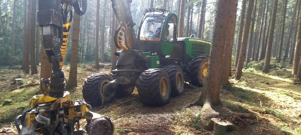 Harvestor John Deere 1170e