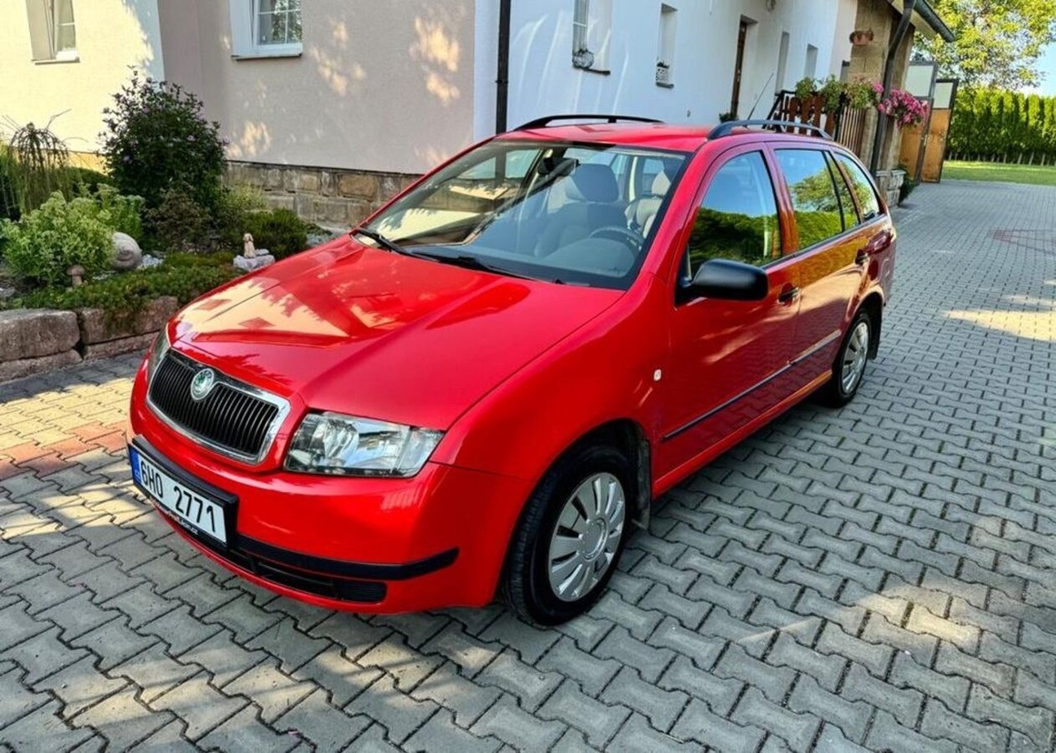 Škoda Fabia 1,4 MPi LPG top stav Tažné benzín