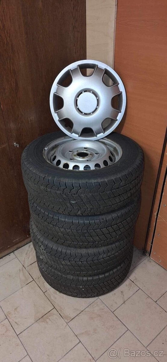 Sada zimních kol 215/65R16C