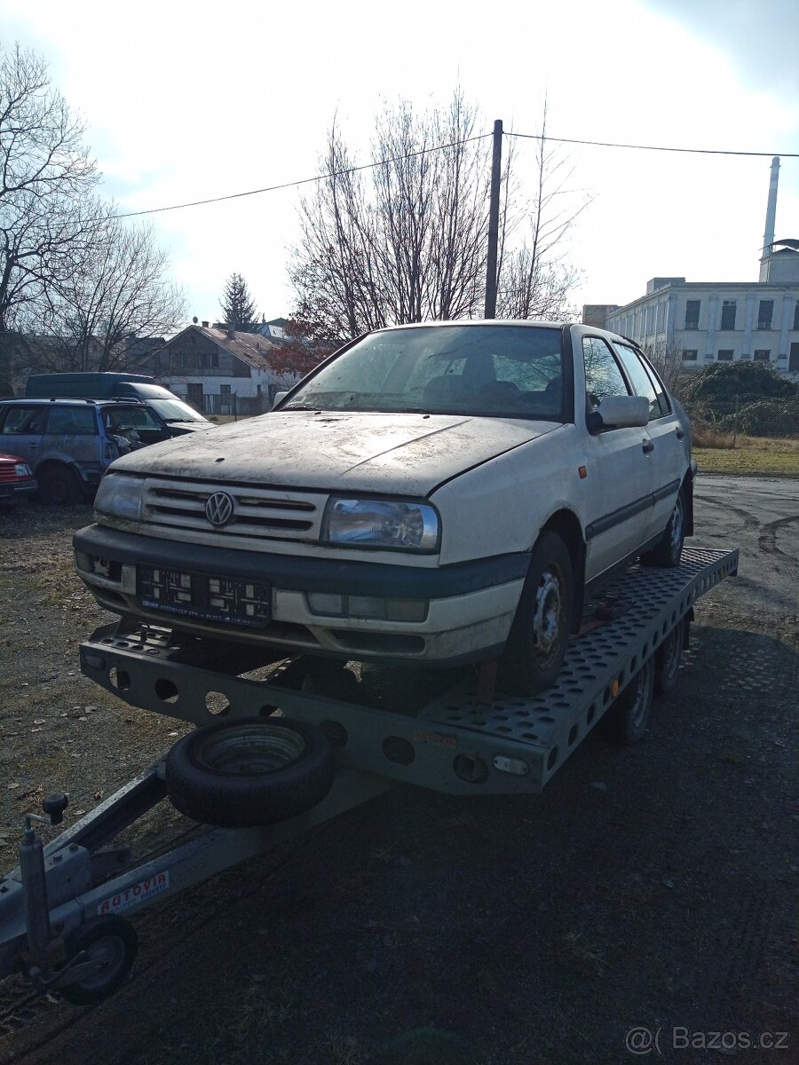 VW Vento 1.9 TD