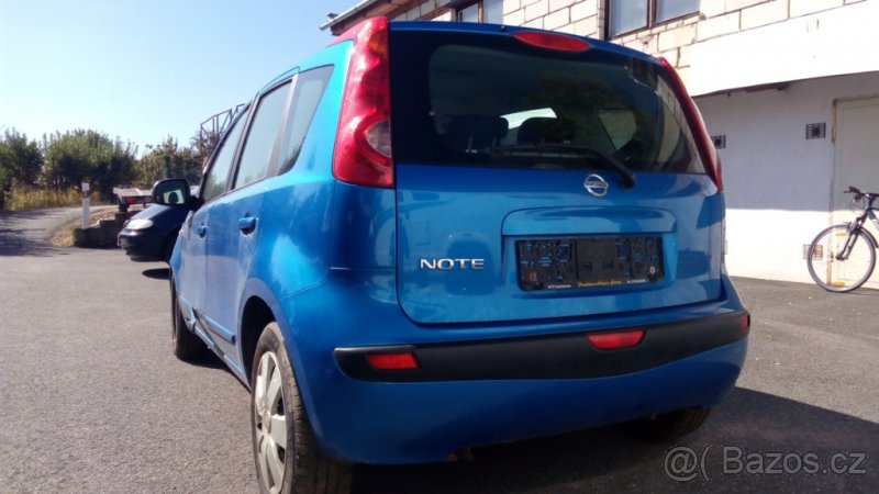 Nissan Note 1.4i 16V 65kw - 2008 - díly z vozu