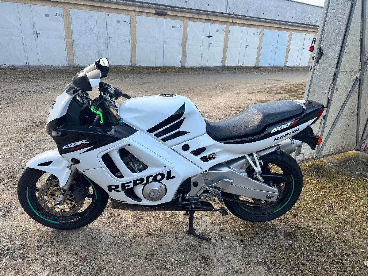 Honda CBR 600F3