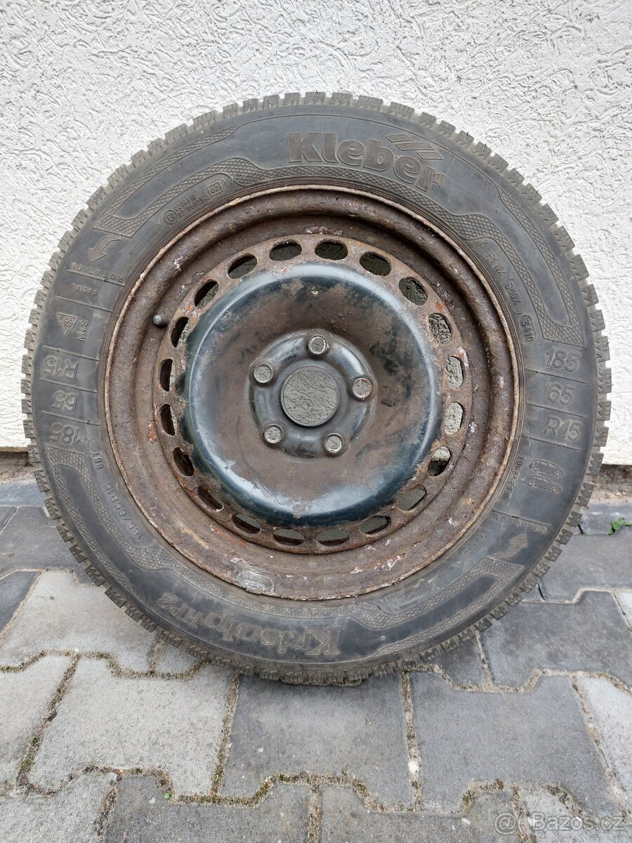 Prodám 185/65 R15