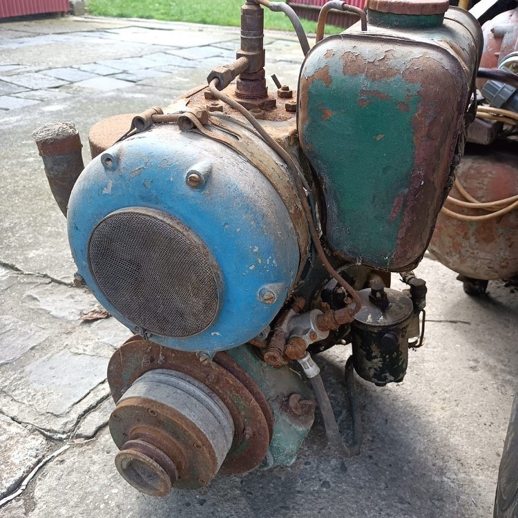 Motor  Slavia 1D80