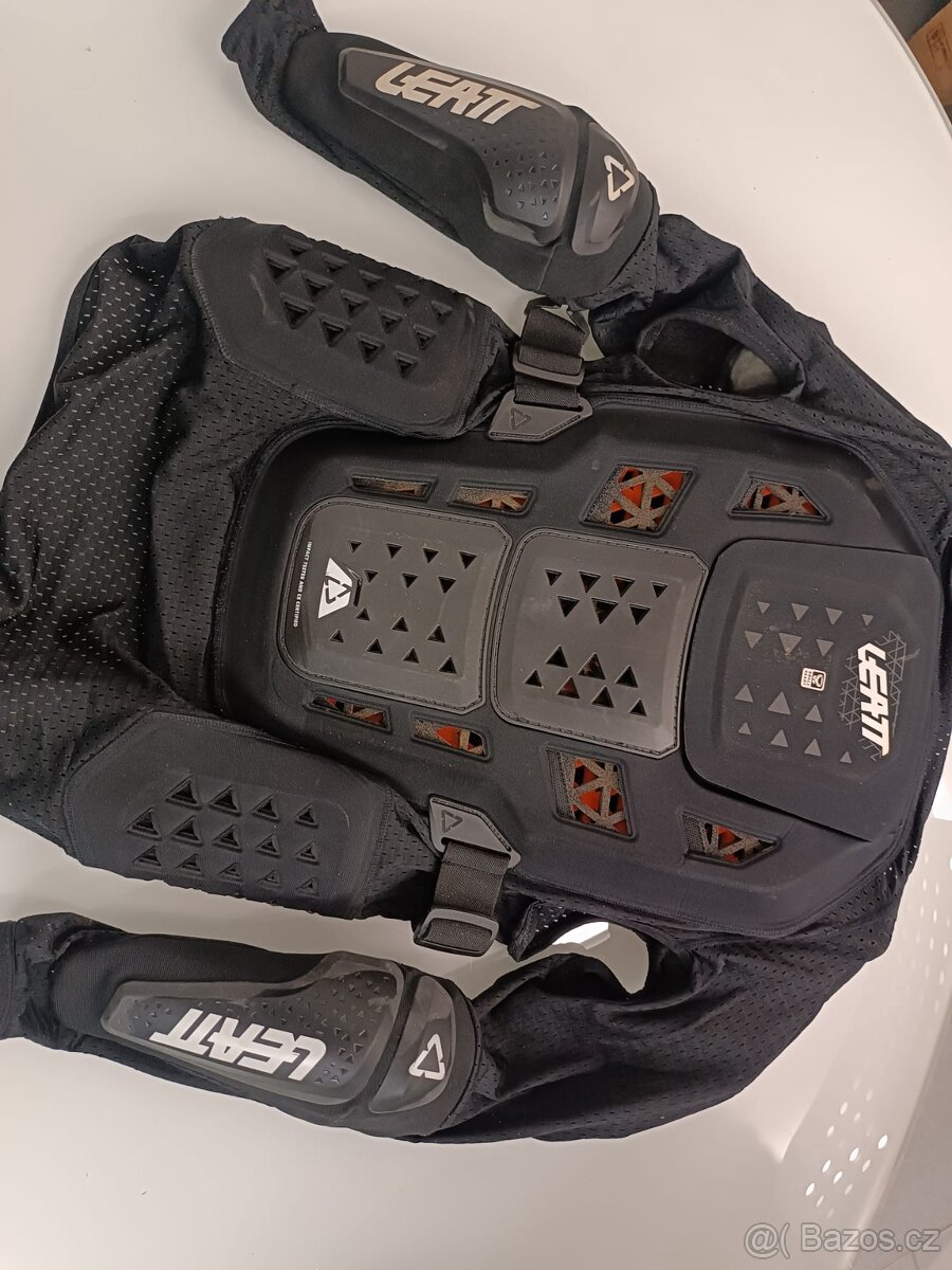 Leatt chránič 3DF Airfit hibrid body protector