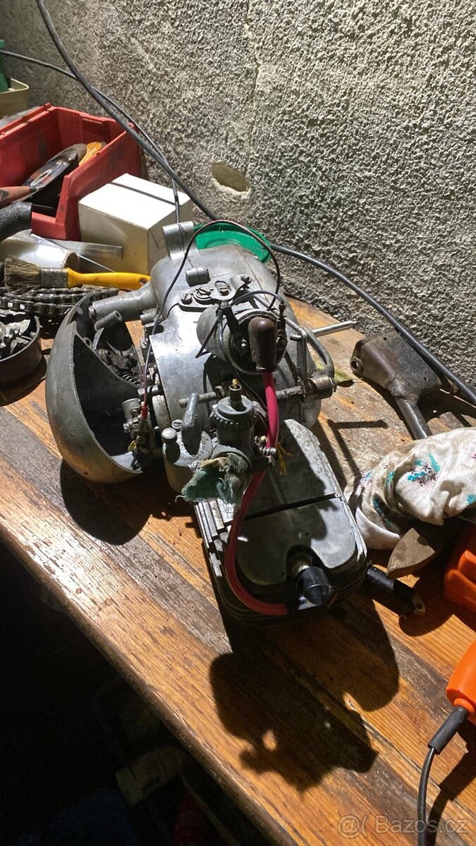 Motor Jawa pionýr05