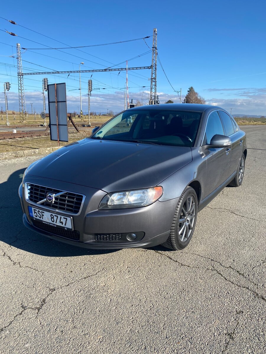 Volvo s80 2.5T 147kw