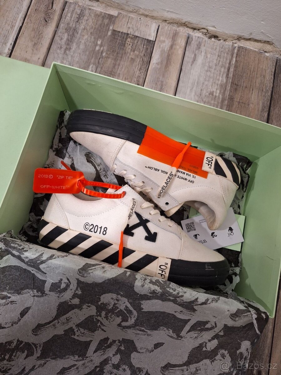 Off White 2018 No Doubt