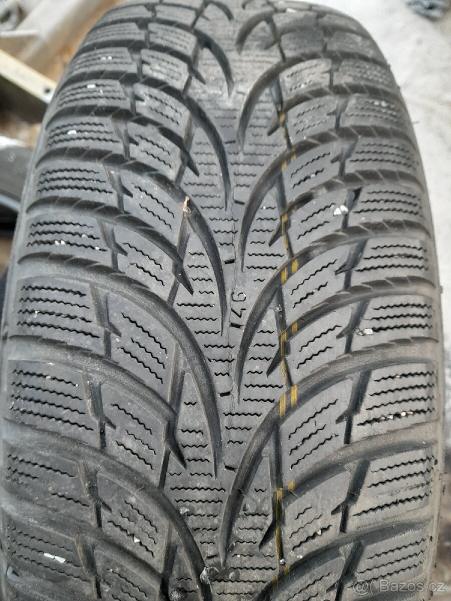 Nokian wrD3 185/60r15 sada