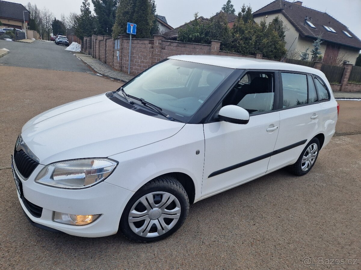 Škoda Fabia Combi 1.6 tdi - face lift - původ ČR - 2 majitel