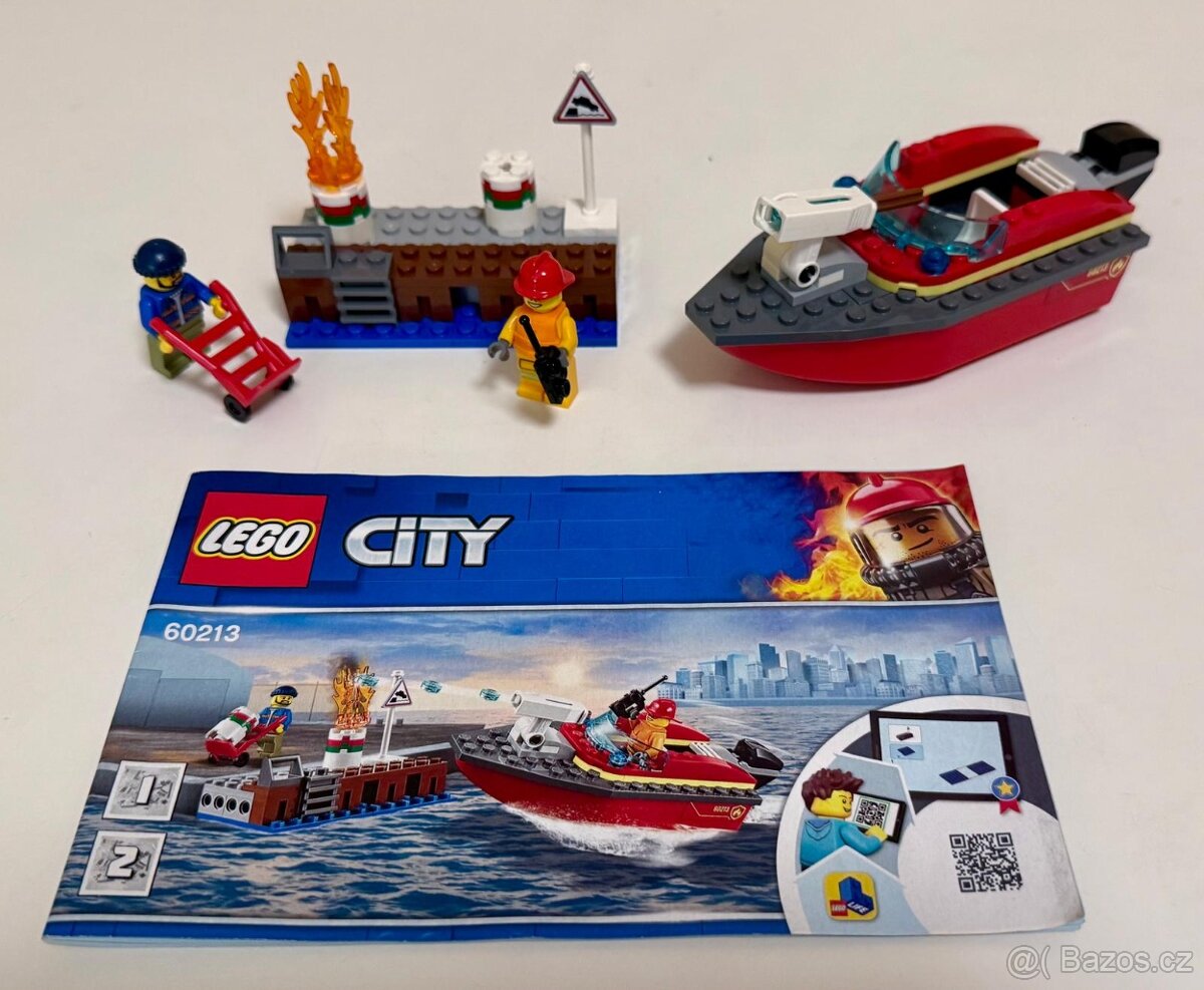 Lego City 60213 Požár v přístavu