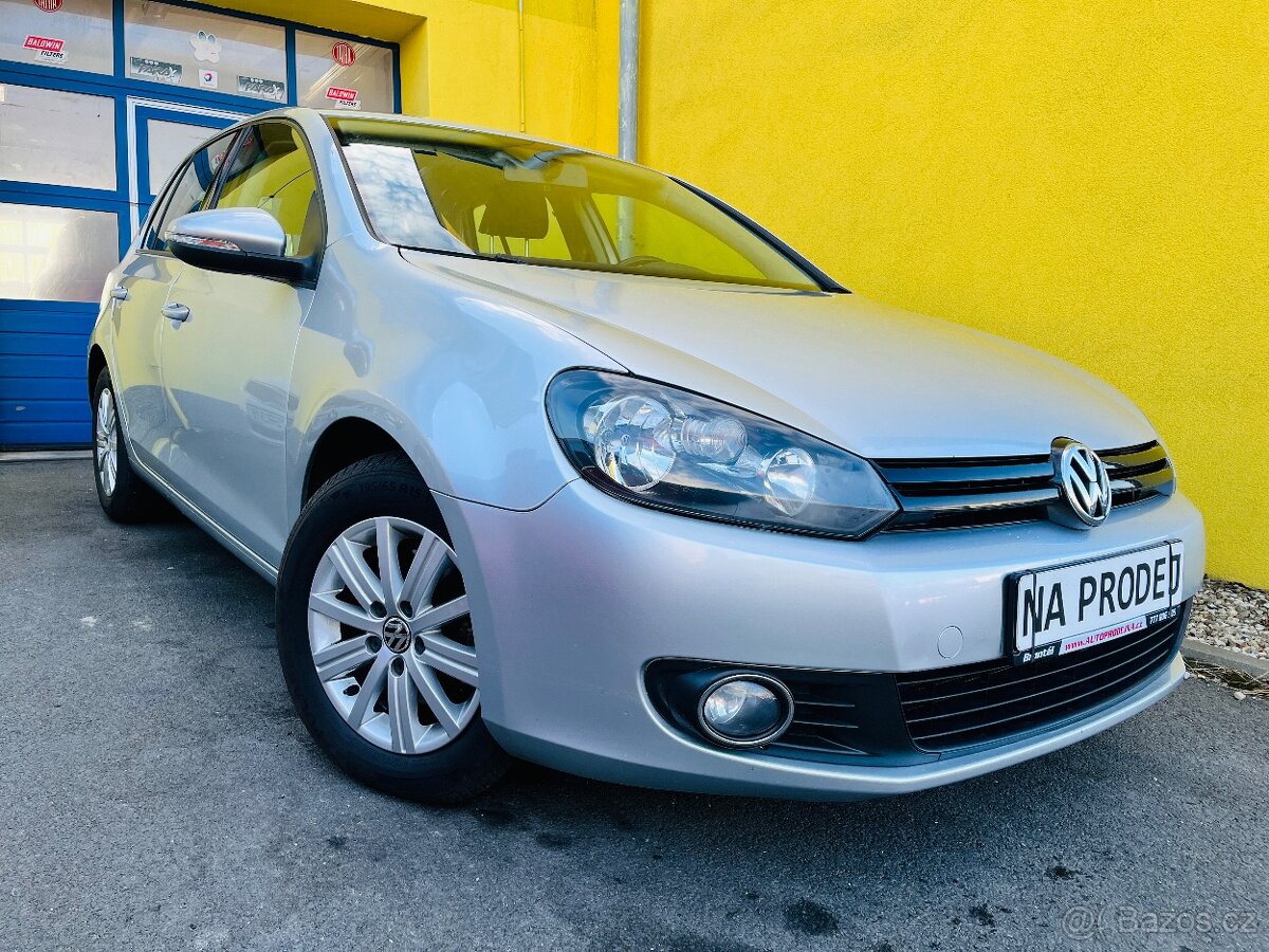 VOLKSWAGEN GOLF 1.2 Tsi PUVOD ČR ALU KOLA DIGI KLIMA