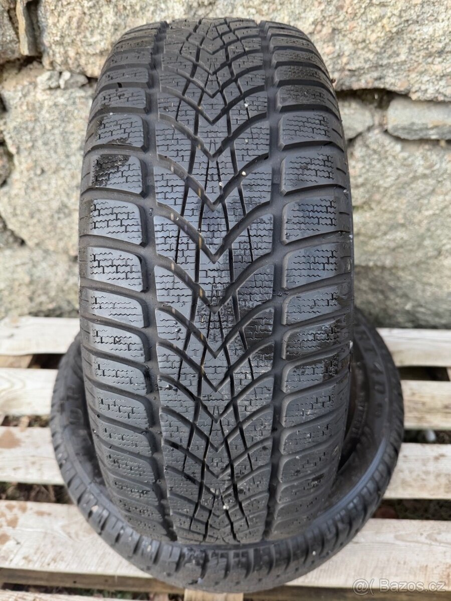 Zimní pneumatiky Dunlop 4D 205/55/16