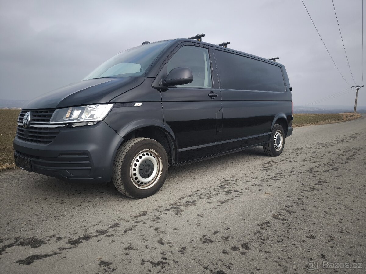 vw transporter T6.1 long rok 2020