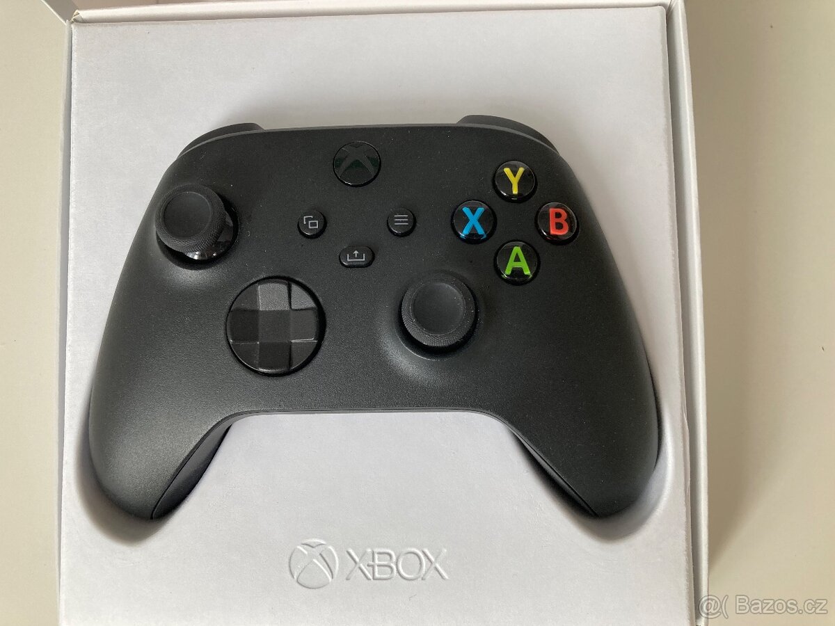 XBOX Wireless ovladač + USB C