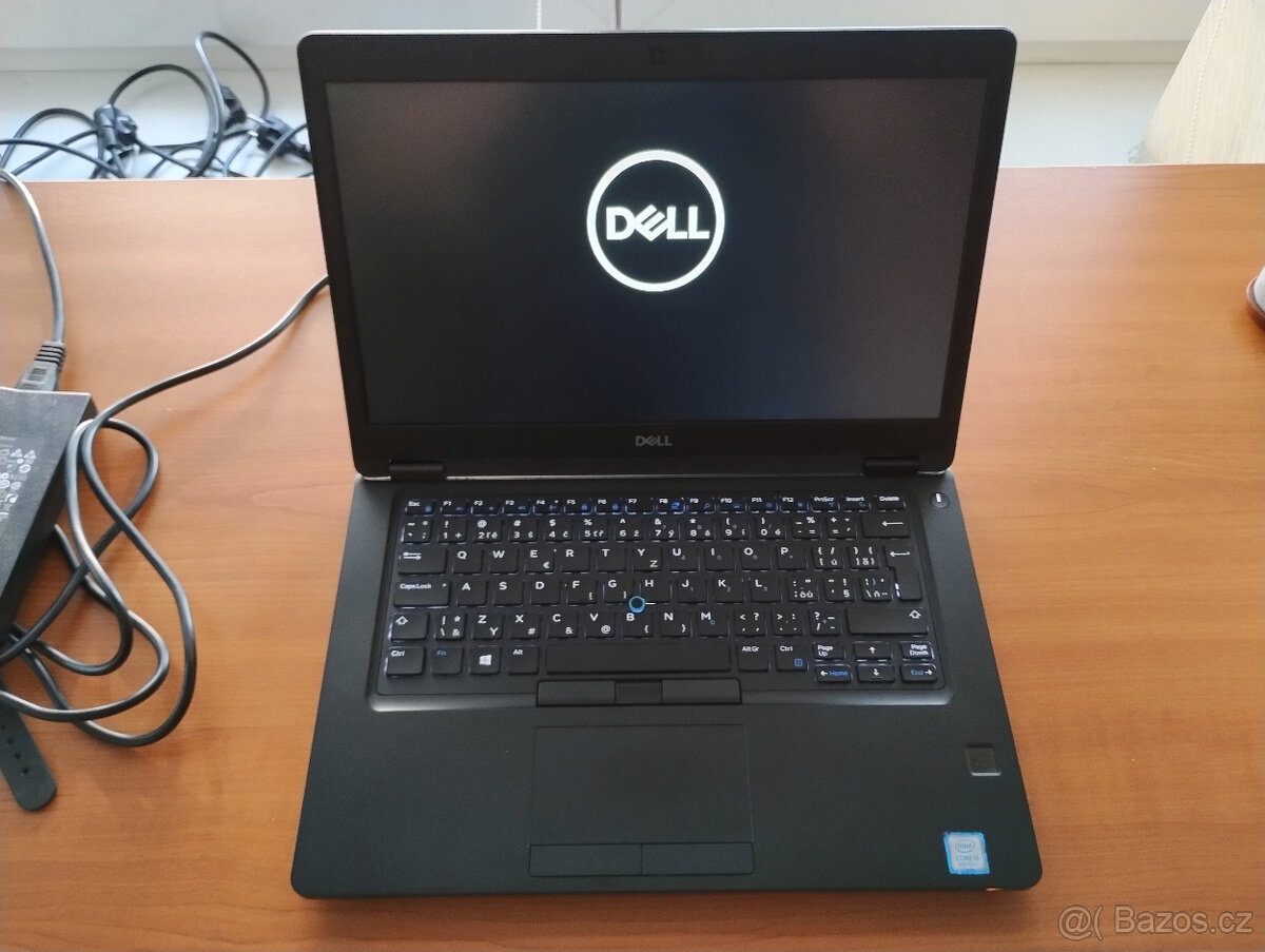 notebook Dell Latitude 5490 - i5/8GB/250GB/WIN 11 + zdroj