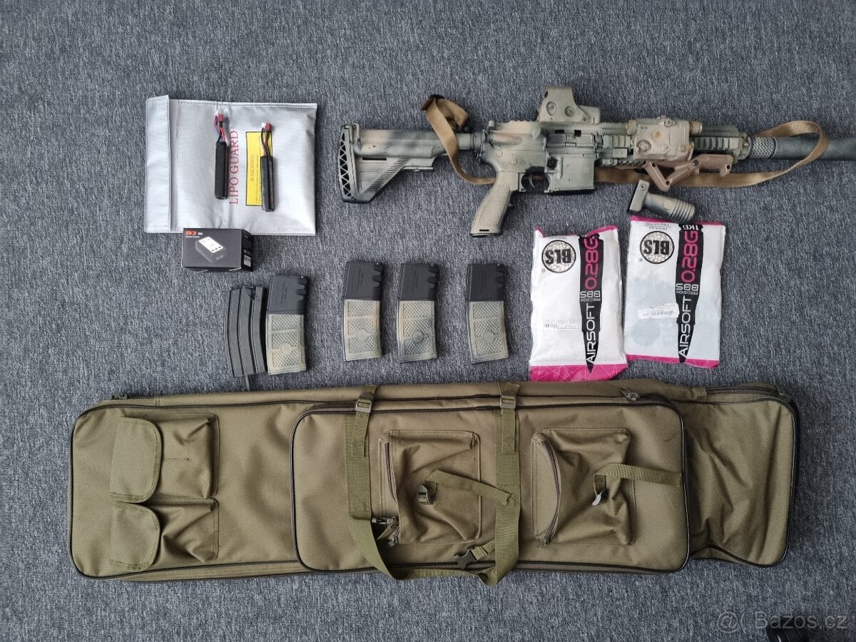 Airsoft zbraň SA-H02 + všechno příslušenství