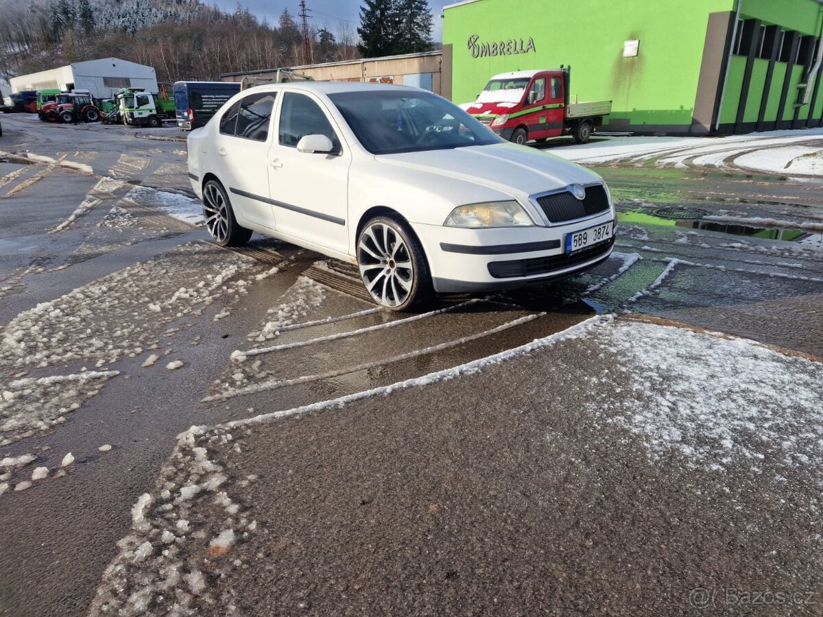 Škoda Octavia 2 1.9tdi 77kw,  Rok 2004