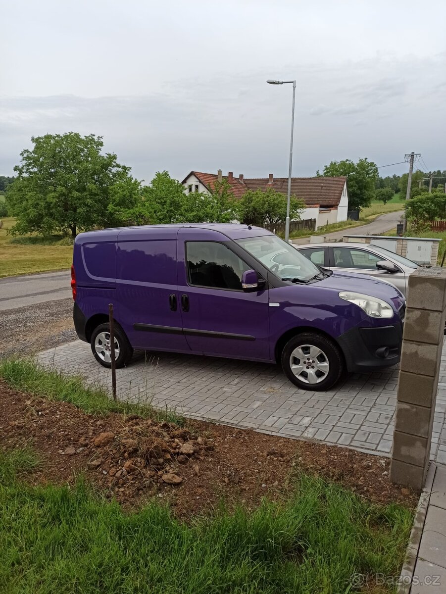 Pronàjem na víkend i dlouhodobý nájem - Fiat Doblo Cargo