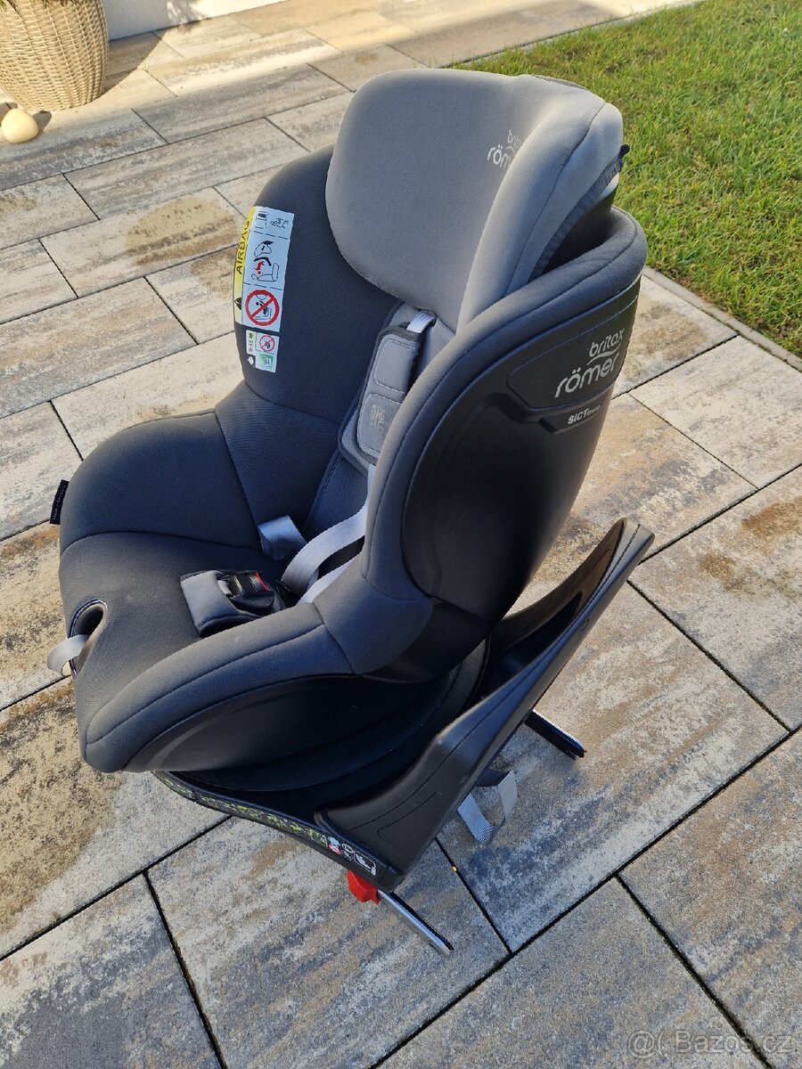 Autosedačka BRITAX RÖMER Dualfix M i-Size 2019