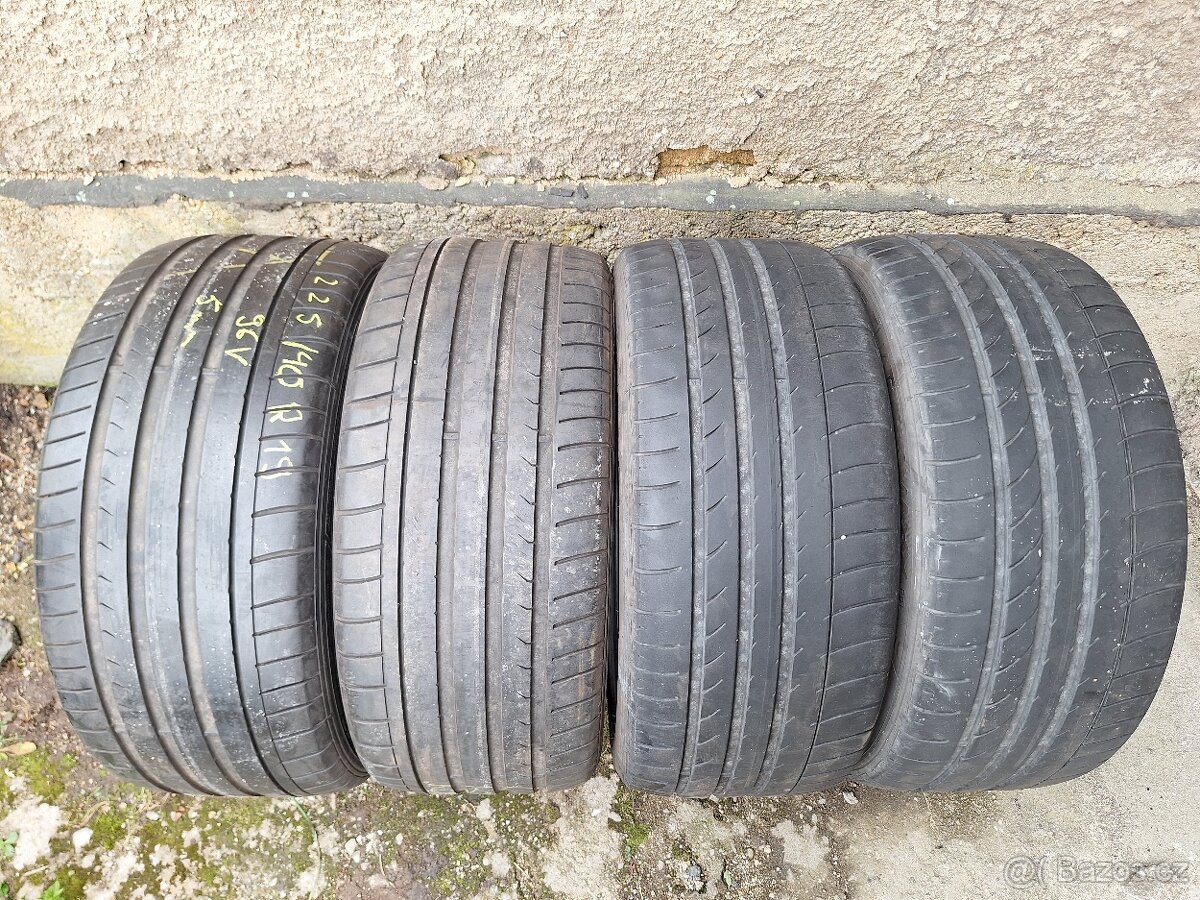 Letní pneu 255/40/19 Dunlop