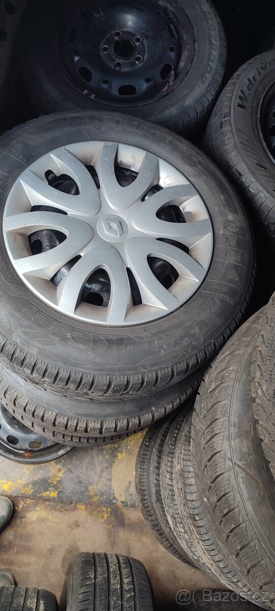 15´´ Zimni Renault Fluence 205/65 R15 5x114,3