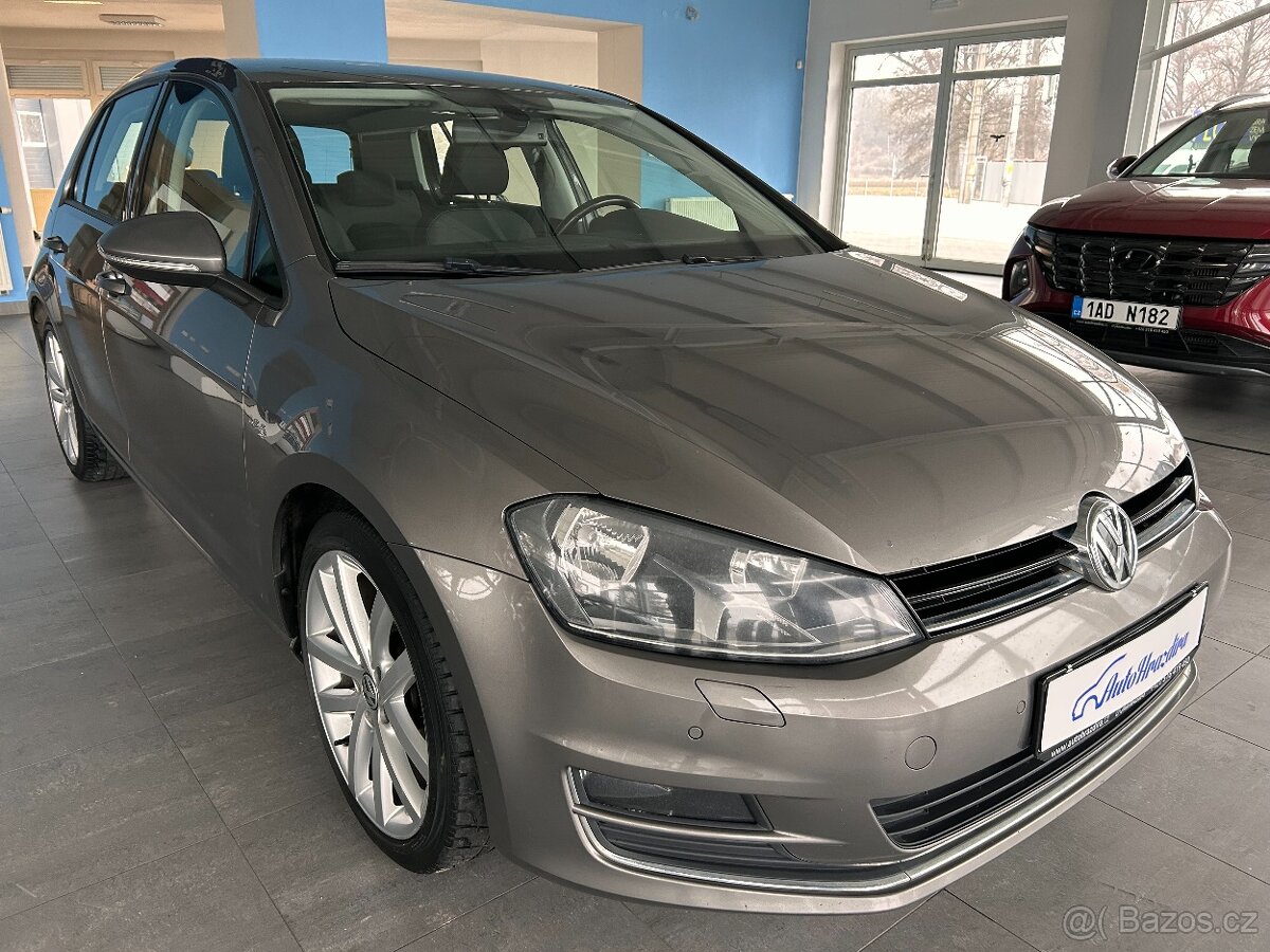 Volkswagen Golf  7 2.0 TDI,HIGHLINE,ČR,1.MAJITEL