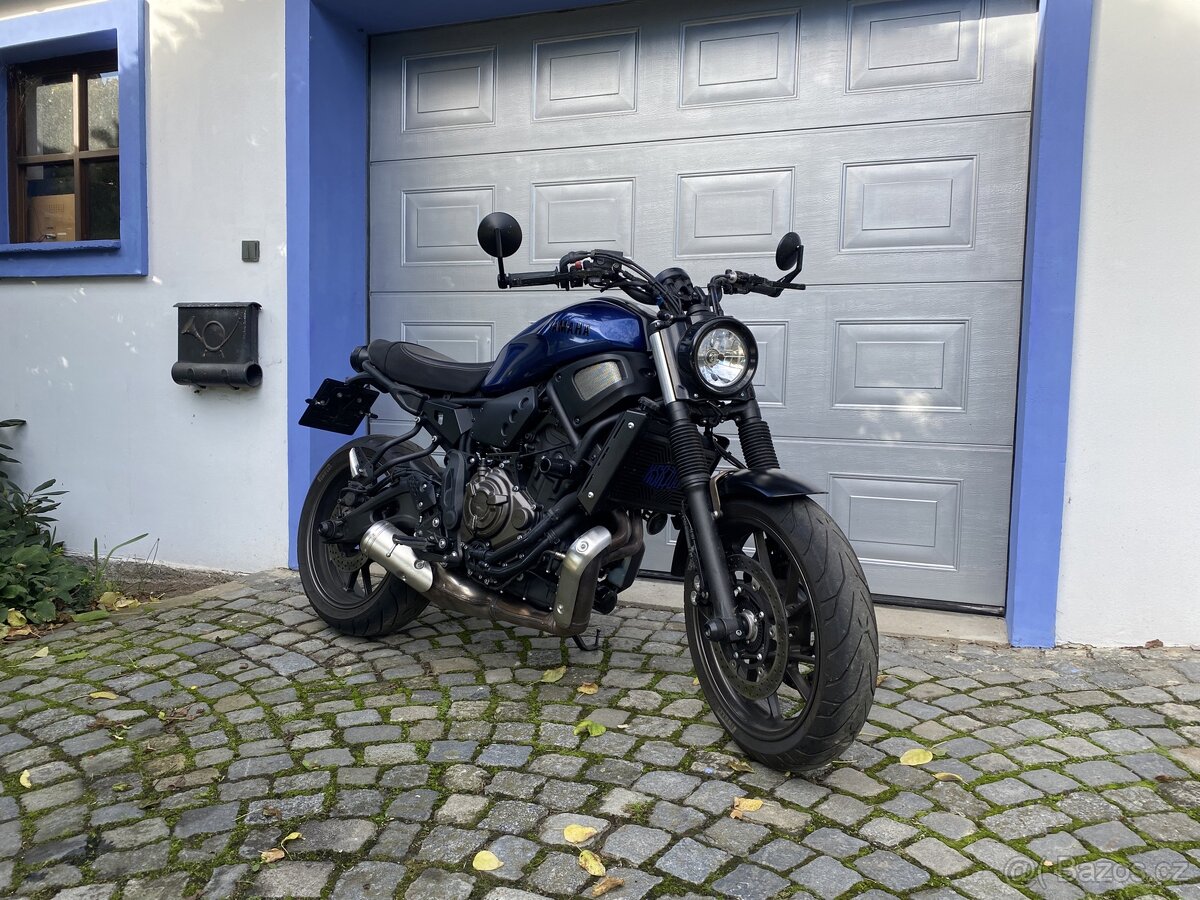 Yamaha xsr 700 2021 35kw/A2 modrá metalíza