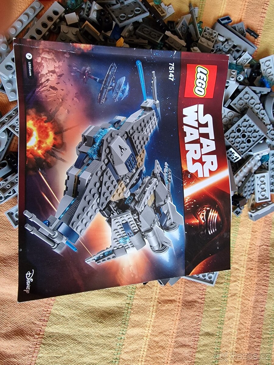 LEGO Star Wars 75147 stíhačka Hvězdný Scavenger