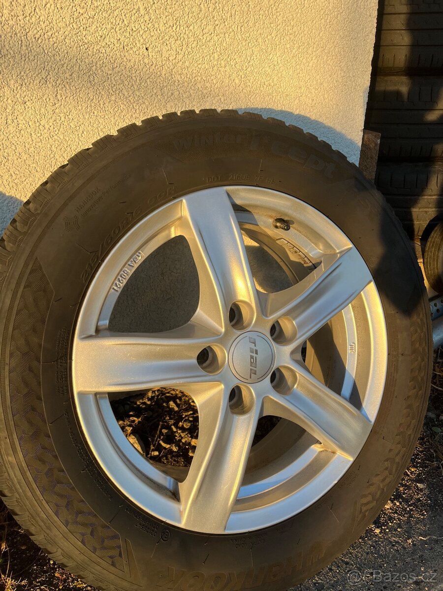 Zimní Alu kola 215/60 R16