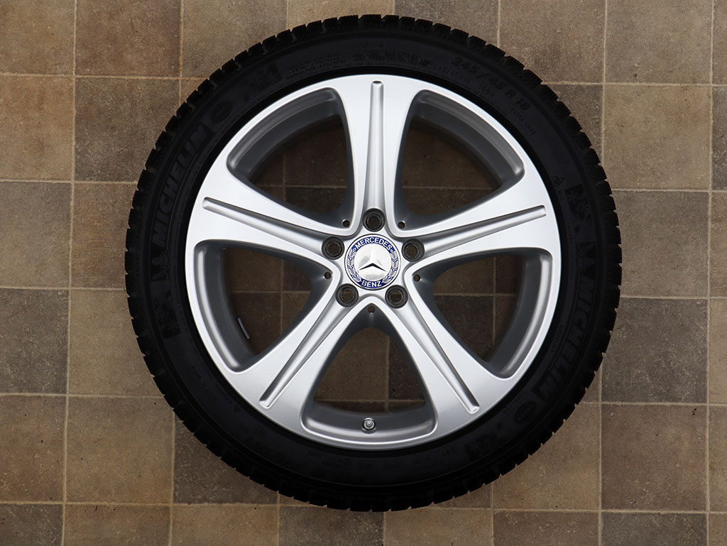 18" Alu kola = 5x112 = MERCEDES E-CLASS W213 – ZIMNÍ+ČIDLA