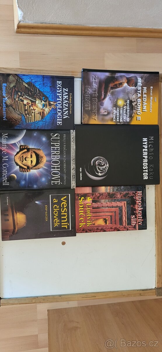 Knihy o vesmíru, zahádách, archeologii, mimozem.civilizacích